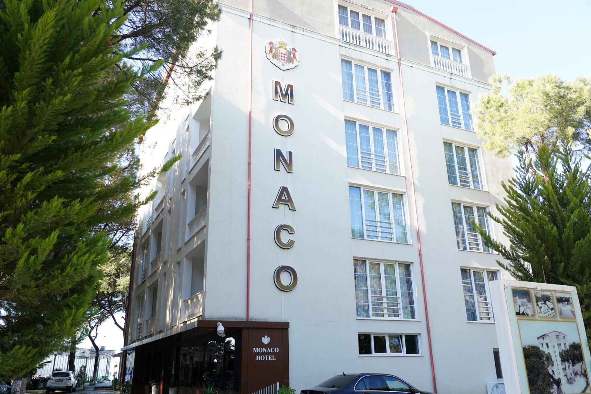 Hotel Monaco&garden Golem (Tirana)
